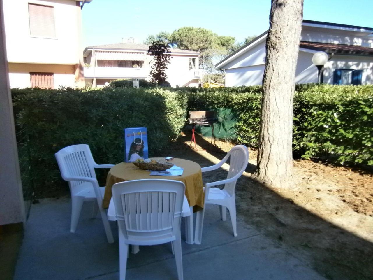 Azzurro Apartment Bibione Exterior photo